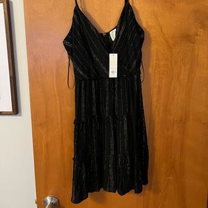 NWT BLACK AND GOLD SUMMER DRESS